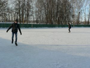 хоккейное поле 